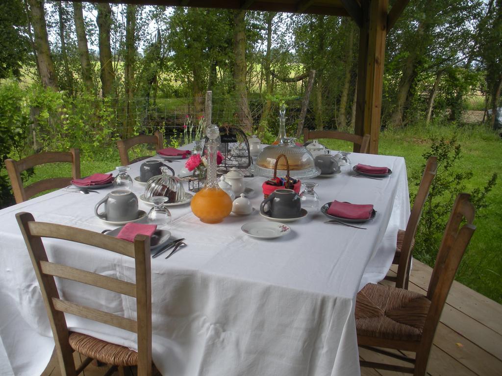Le Fousseret Ferme Saint Joseph B&B 외부 사진