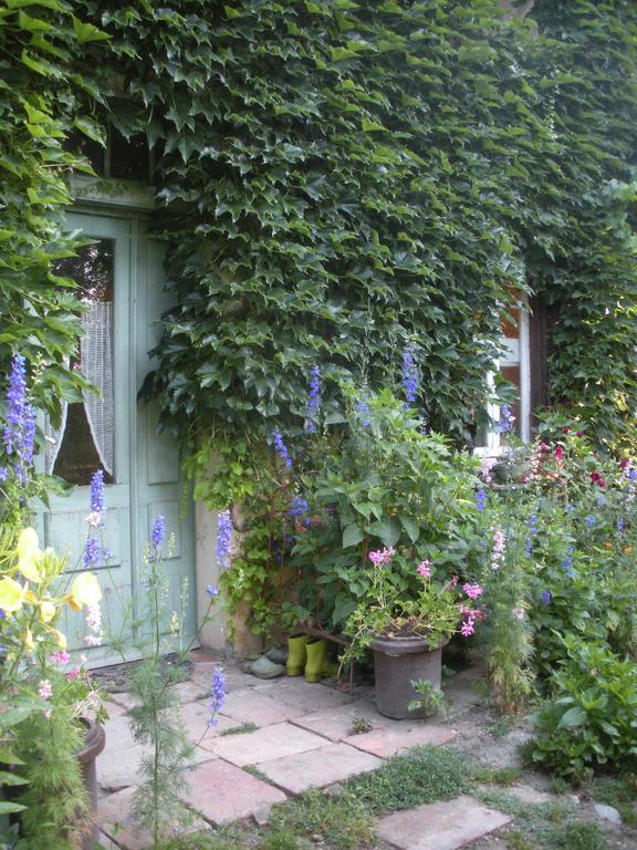 Le Fousseret Ferme Saint Joseph B&B 외부 사진