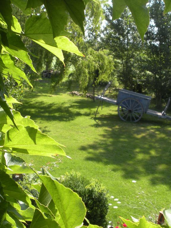 Le Fousseret Ferme Saint Joseph B&B 외부 사진